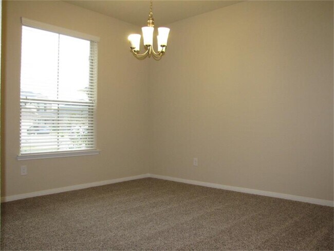 Photo - 1810 Dover Heights Ln