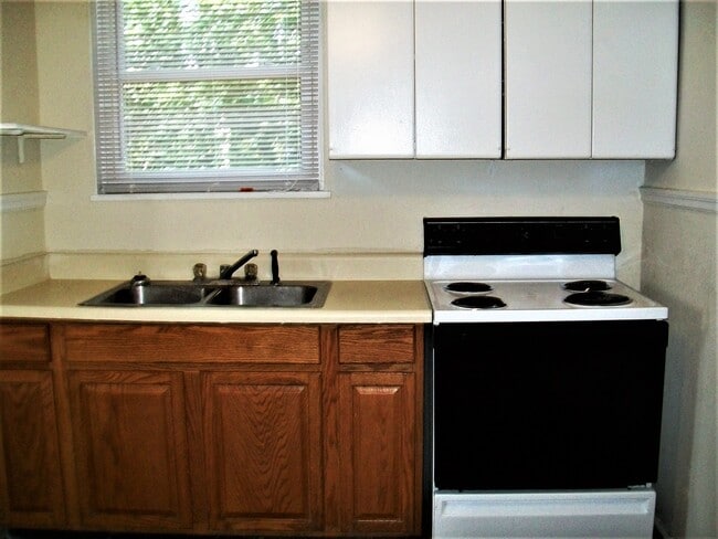 Photo - 2307 Parkside Ave