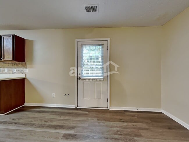 Photo - 1 Holly Springs Cir