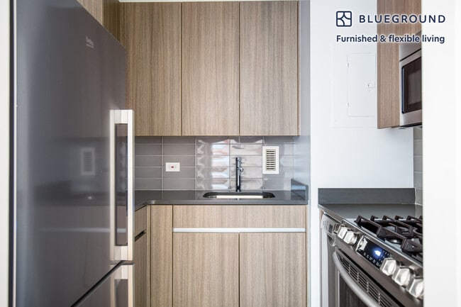 Photo - 150 E 57th St Unit SI FL21-ID518