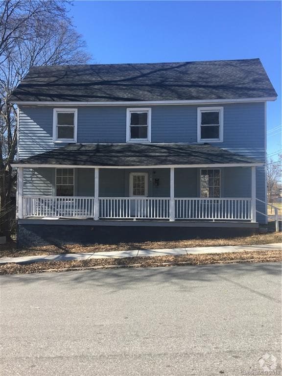 Building Photo - 301 S Vance St Unit B Rental