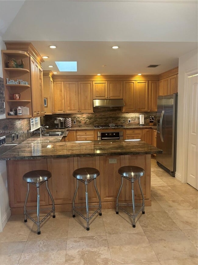 Photo - 42 Transylvania Ave