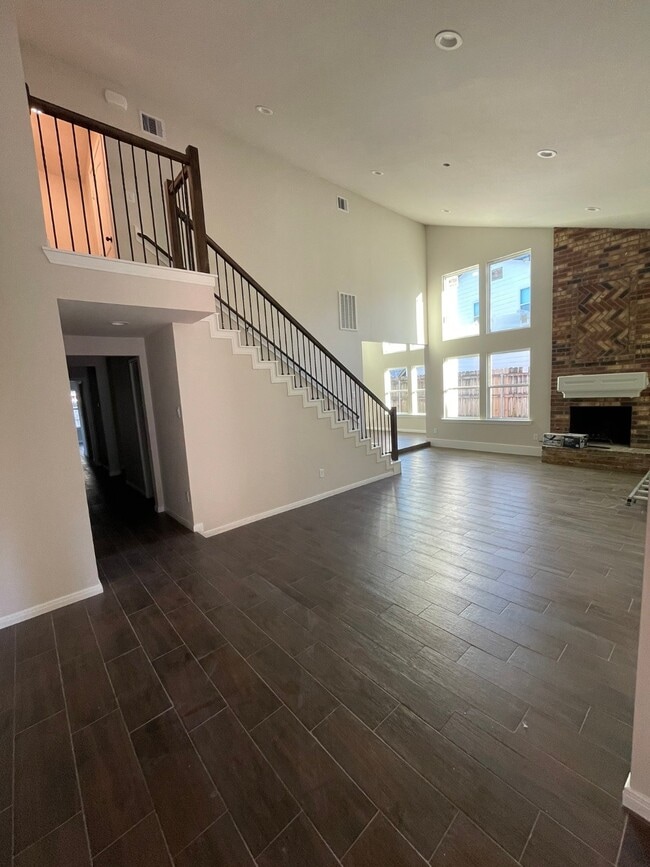 Building Photo - 13122 Stillington Dr