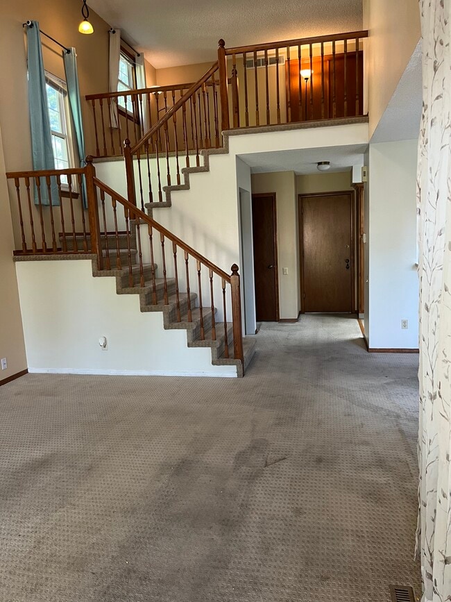 Photo - 9990 Grove St