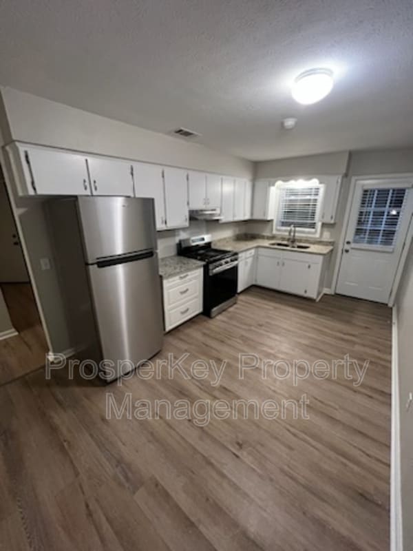 Photo - 1357 Sturkie Dr