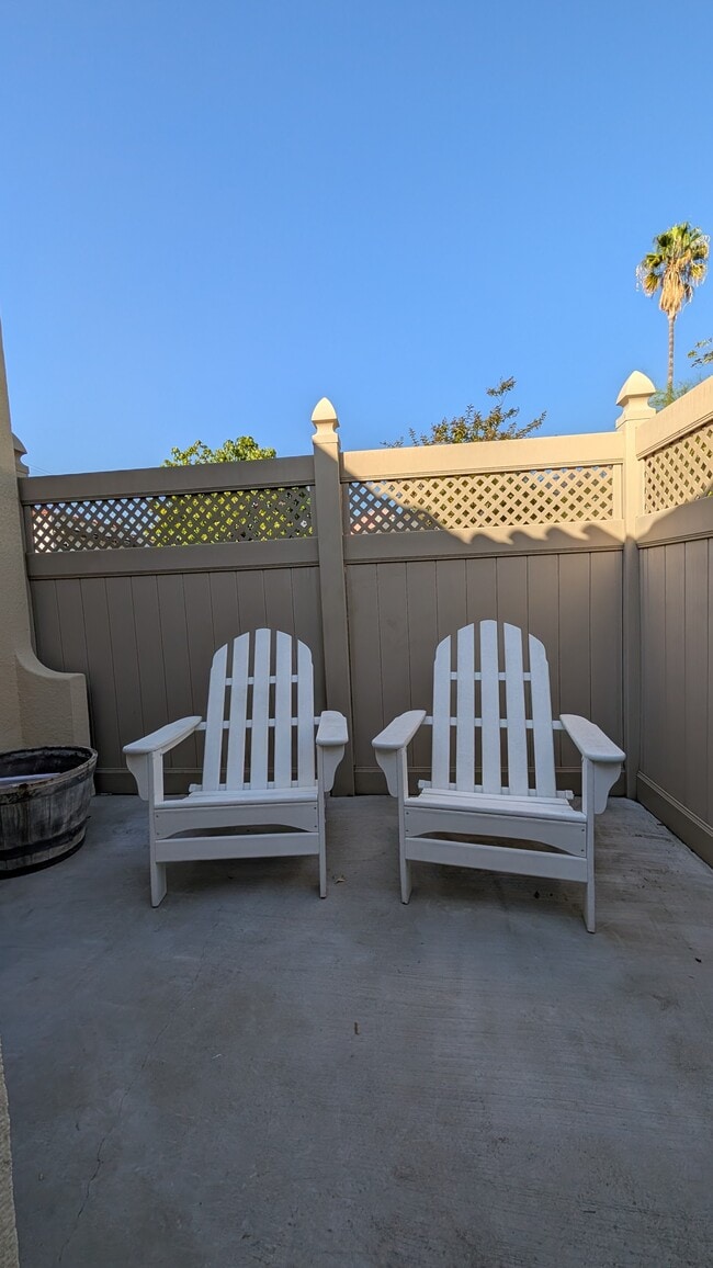 Photo - 1203 N Kenilworth Ave