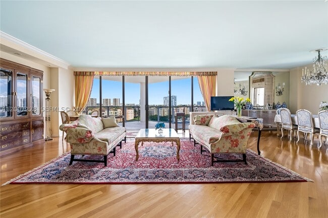 Building Photo - 19500 Turnberry Way Unit 7B