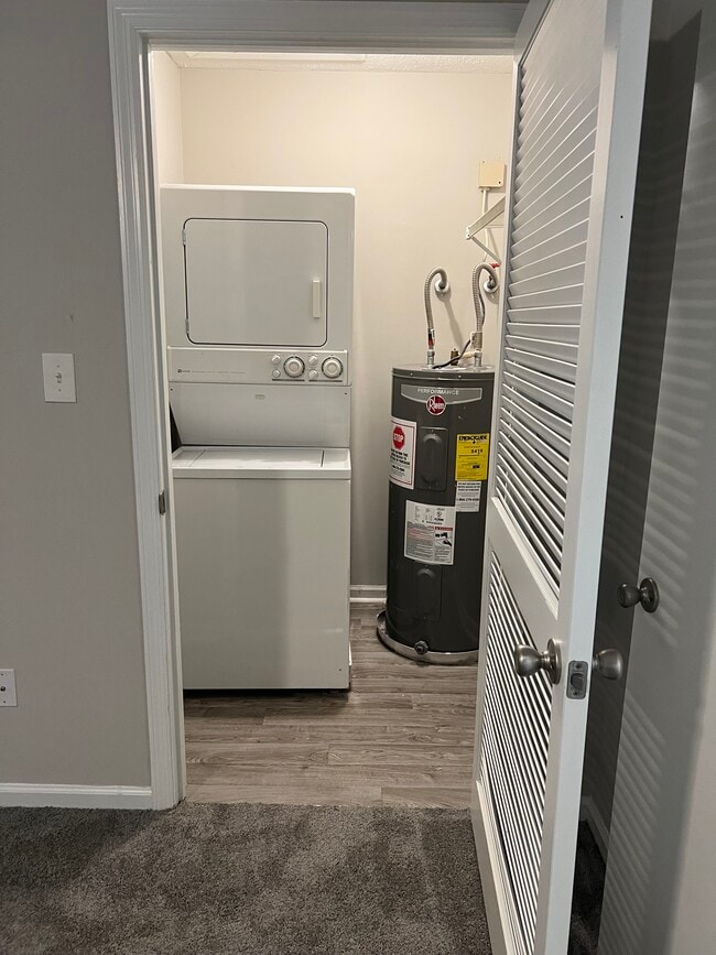 1 bedroom large - Arbor Terrace