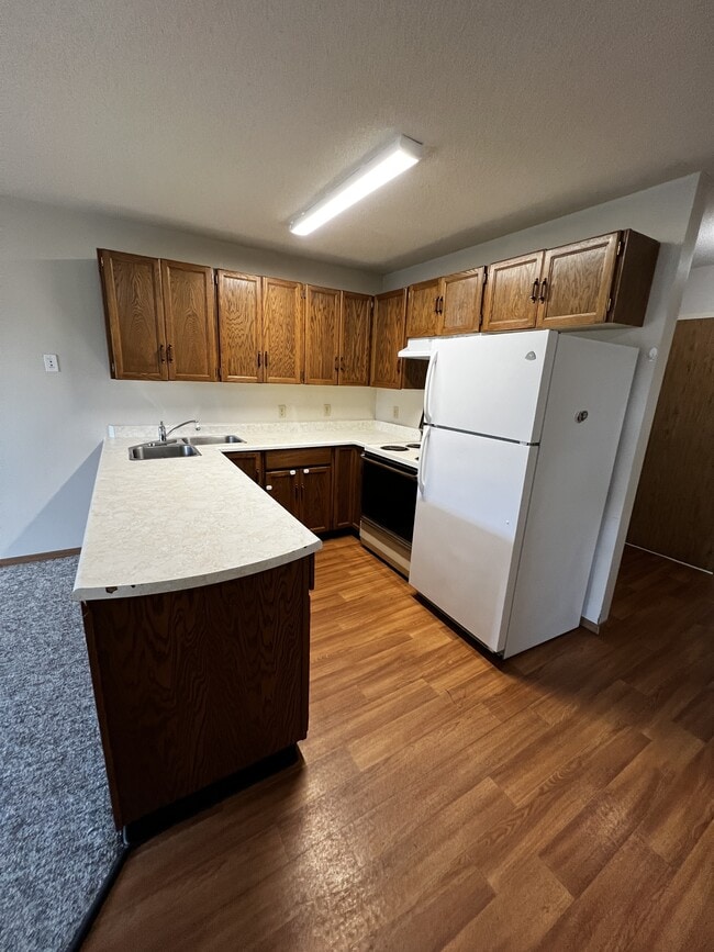 Building Photo - 5013 50 St Unit 307
