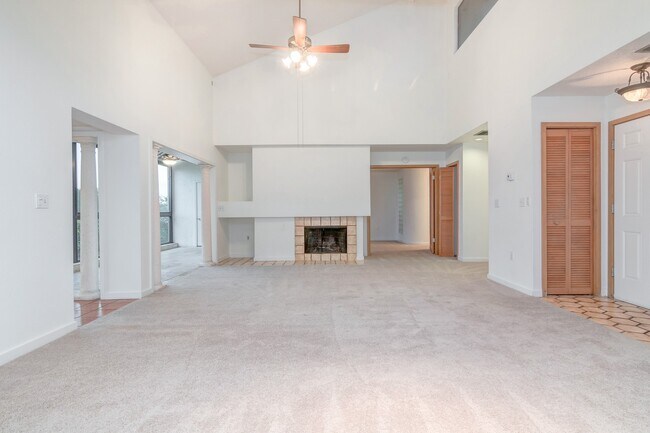 Photo - Beautiful 3bed/2bath condo FOR RENT at Sun...