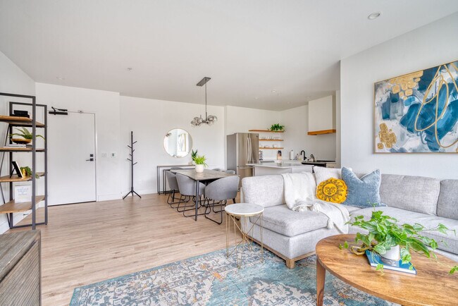 4980 N Vancouver Ave Unit SI FL3-ID1611806P