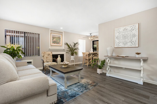Model Living Room