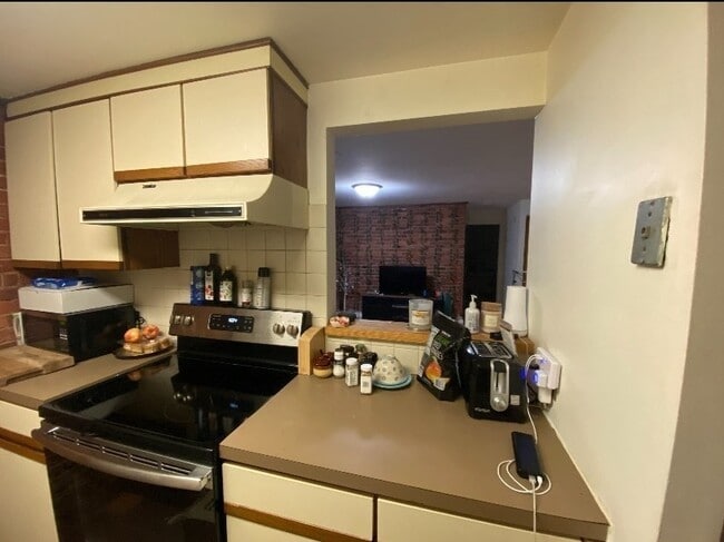 Photo - 103 Gainsborough St Unit 007