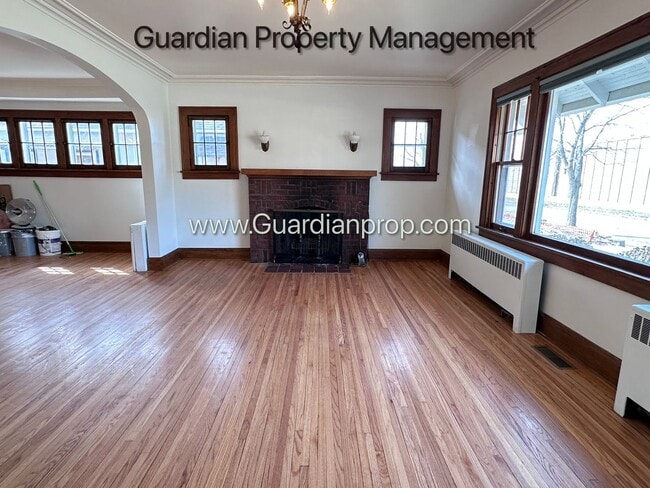 Photo - South Minneapolis Single Family Home, Renovated Bathrooms, Hardwood Floors, W/D