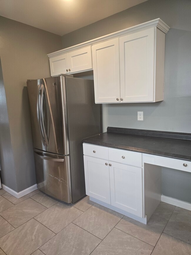 Cocina actualizada - 31 Harrison St Unidad 1st Fl Fantastic Place