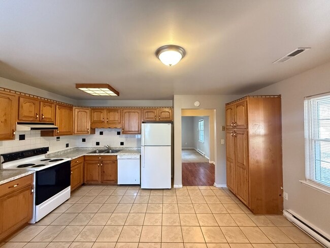 Photo - 2770 Laguna Ave Casa