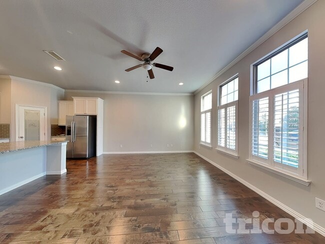 Photo - 3910 Canton Jade Way