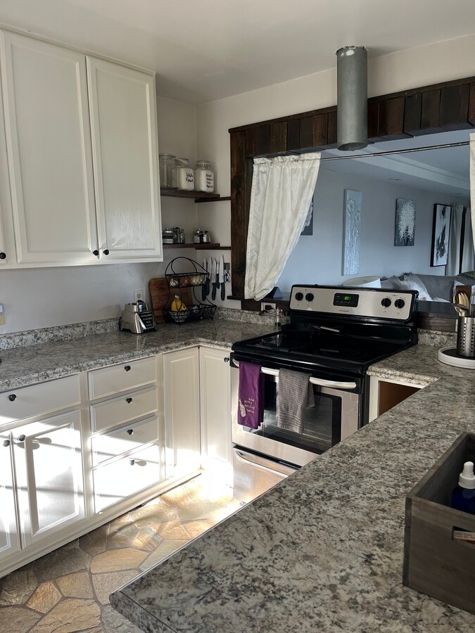 Photo - 817 S 11th St