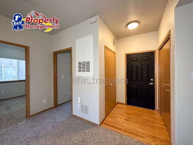 Photo - 1933 E Wilson Ln Unit C