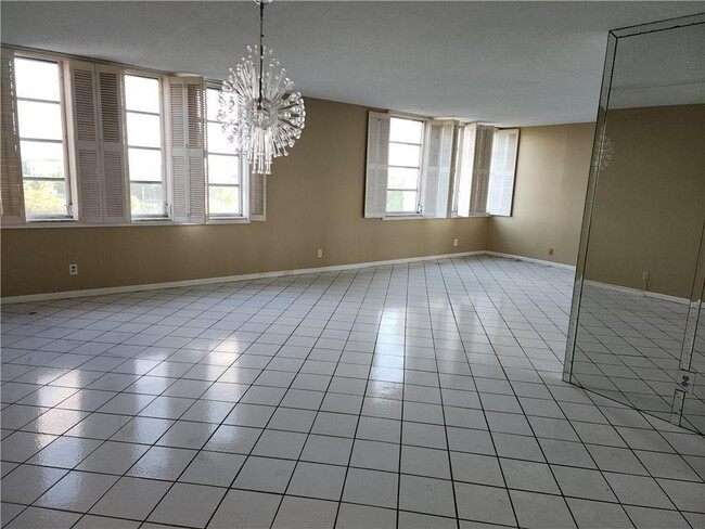 Photo - 7001 Environ Blvd Unit 604