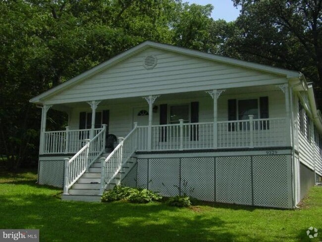 Building Photo - 9329 Springs Rd Rental