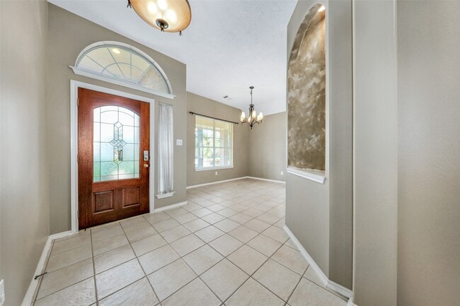 Photo - 3 N Abram Cir