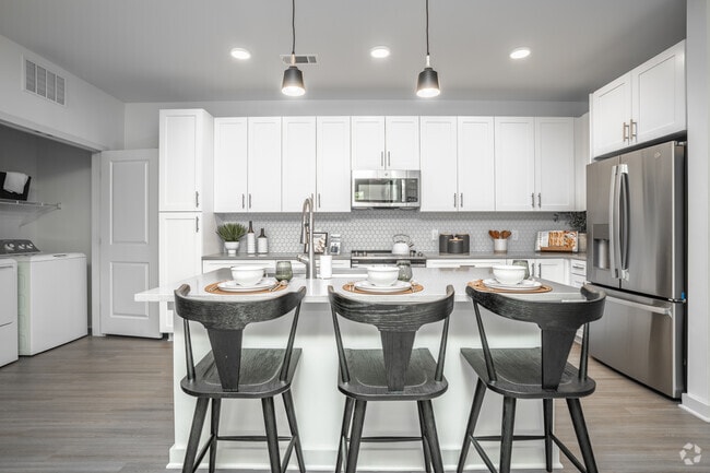 2BR, 2BA - B1A - 1,122SF - Kitchen - The Brookstone Apartments Acworth