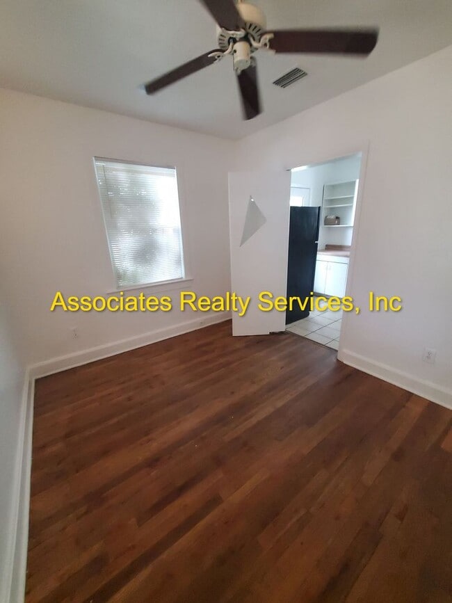 Photo - Newly listed!   Must see!  AVAILABLE NOW!