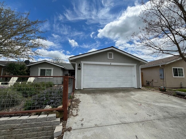 Building Photo - Country Living, in San Luis Obispo's Hidden Treasure - Santa Margarita