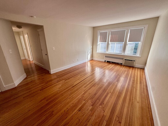 Building Photo - 48 Lancaster Ter Unit 101 Rental