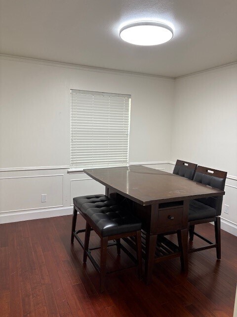 Photo - 2210 Pomeran Dr