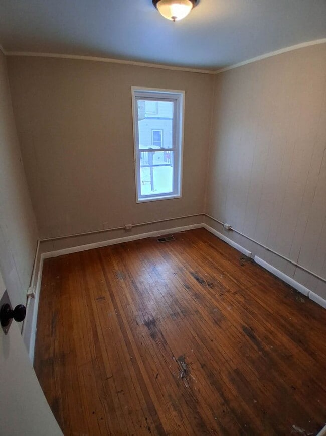 Photo - 8 Pulaski St Unit 1