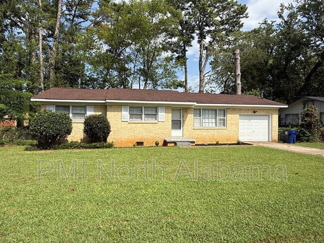 Photo - 2115 Euclid Rd NW