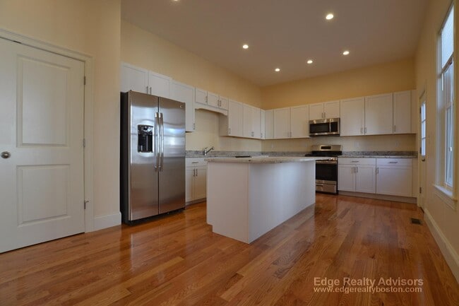 Building Photo - 1 Griggs Pl Rental