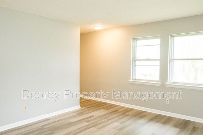 Photo - 5038 Cameron Ln