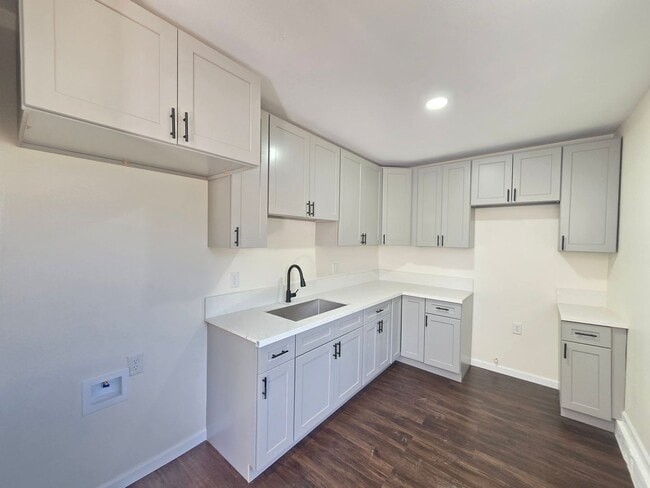 Building Photo - 44113 4th St E Unit 44113 4th St E (Jr ADU left)