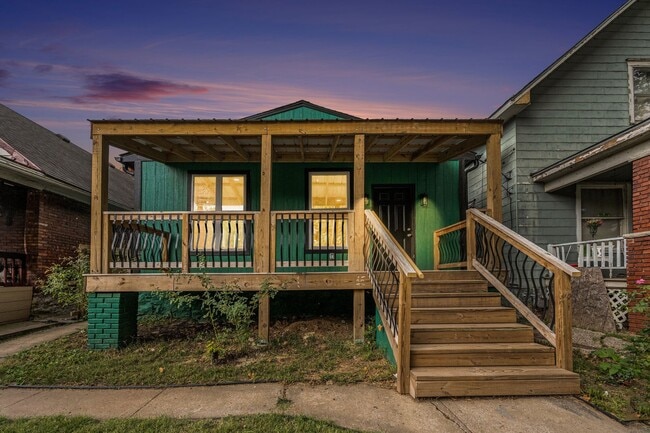 Photo - Remodeled 3 Bedroom 2 Bathroom Home!