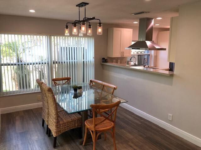 Photo - 60 Forest Cir