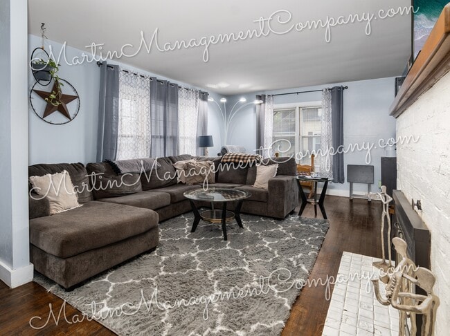 Photo - 906 S Barrett Ave