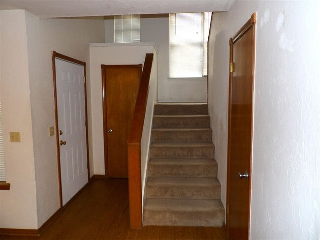 Photo - 1204 NW Columbia Ave