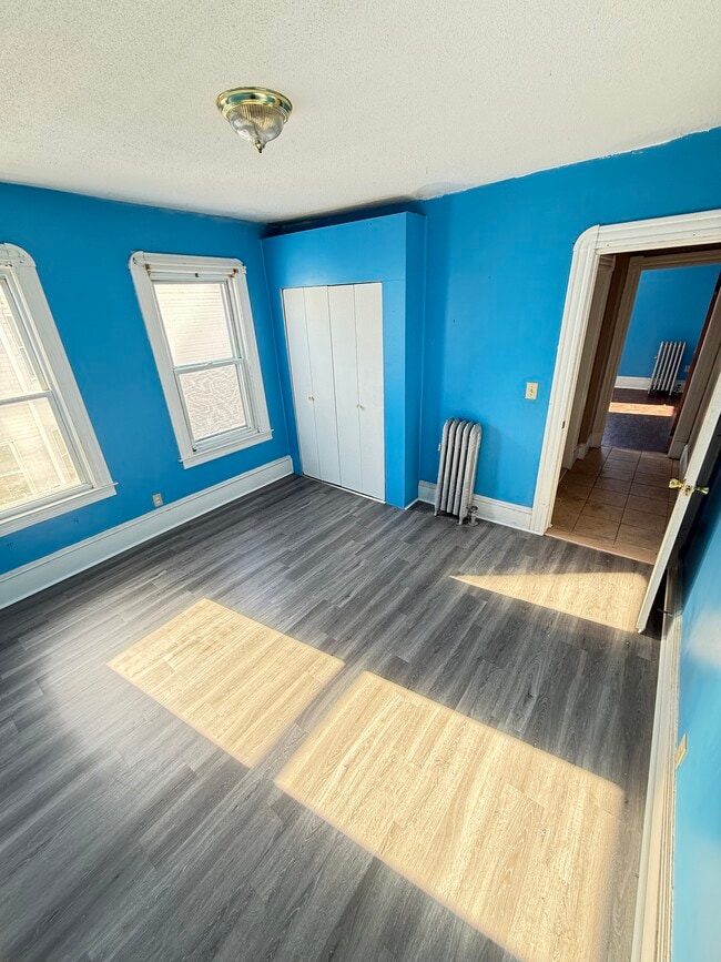 Photo - 30 Albemarle St