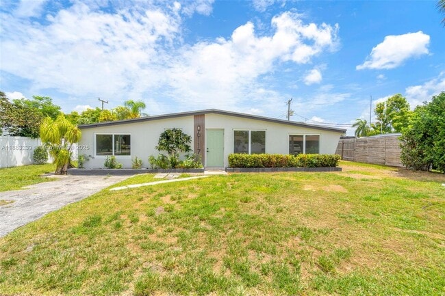 Photo - 6117 NW 9th St