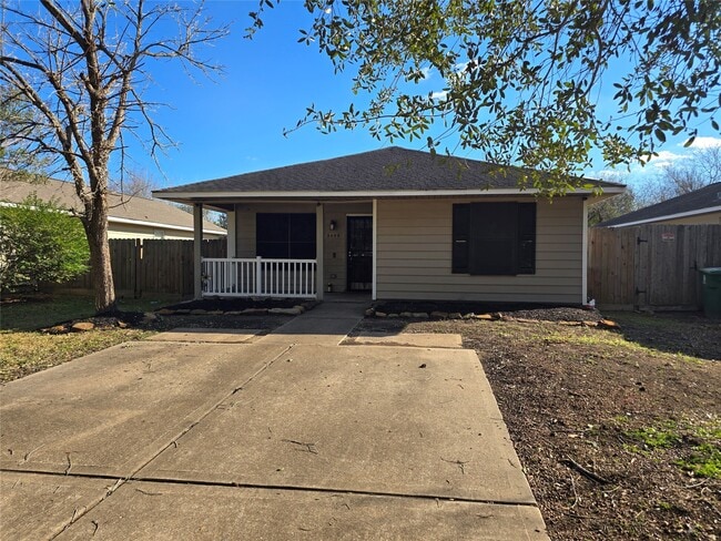 Building Photo - 3459 Angel Ln