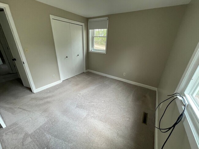 Photo - JEAE 321 Unit 3880 B