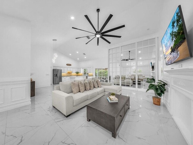 2065 NW 127th Ter