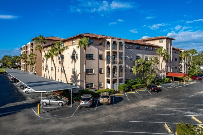 Building Photo - 6150 Gulfport Blvd S Unit 106 Rental
