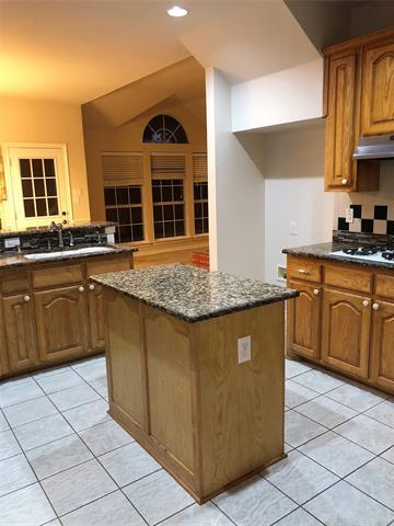 Photo - 2801 Cypress Leaf Ln