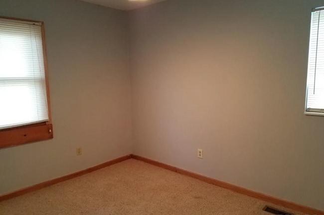 Photo - 61 Westminster Rd
