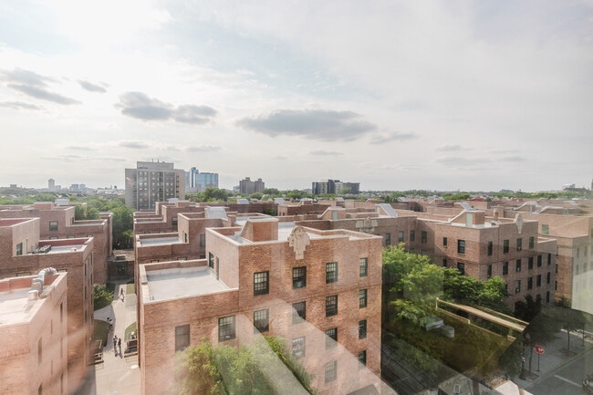 Photo - 343 W Schiller St Unidad FL5-ID1368