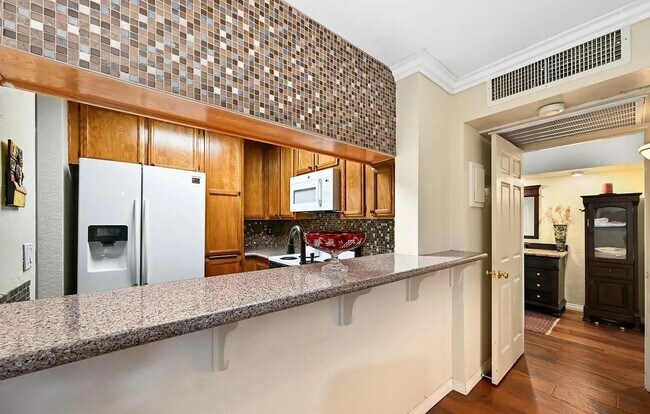 Photo - 5605 Friars Rd Unit 295